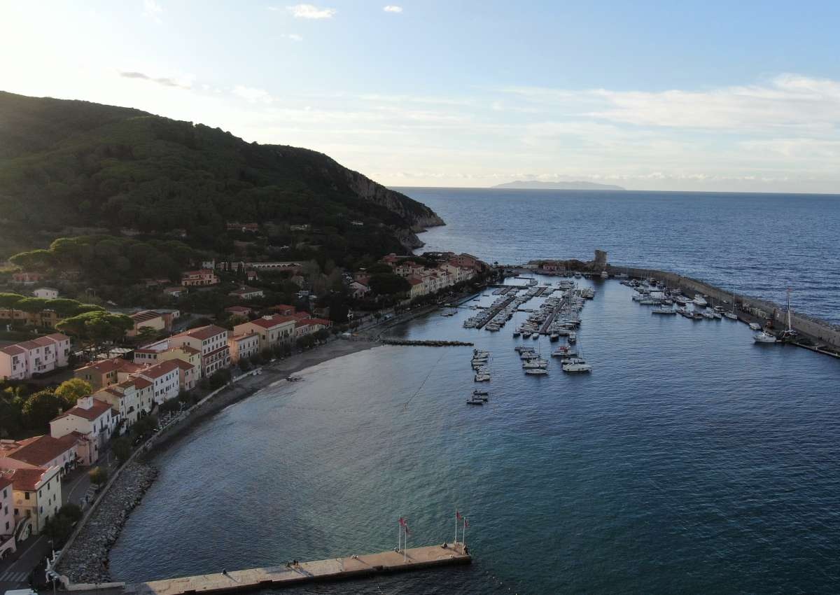 Port of Marciana Marina - Marina près de Marciana Marina (Casa Tonda)