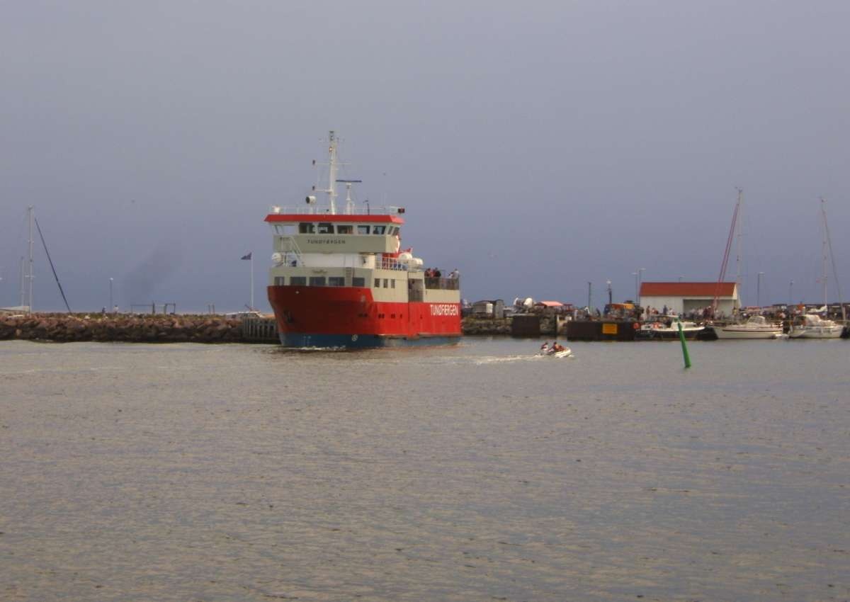 Tunø - Hafen bei Tunø By