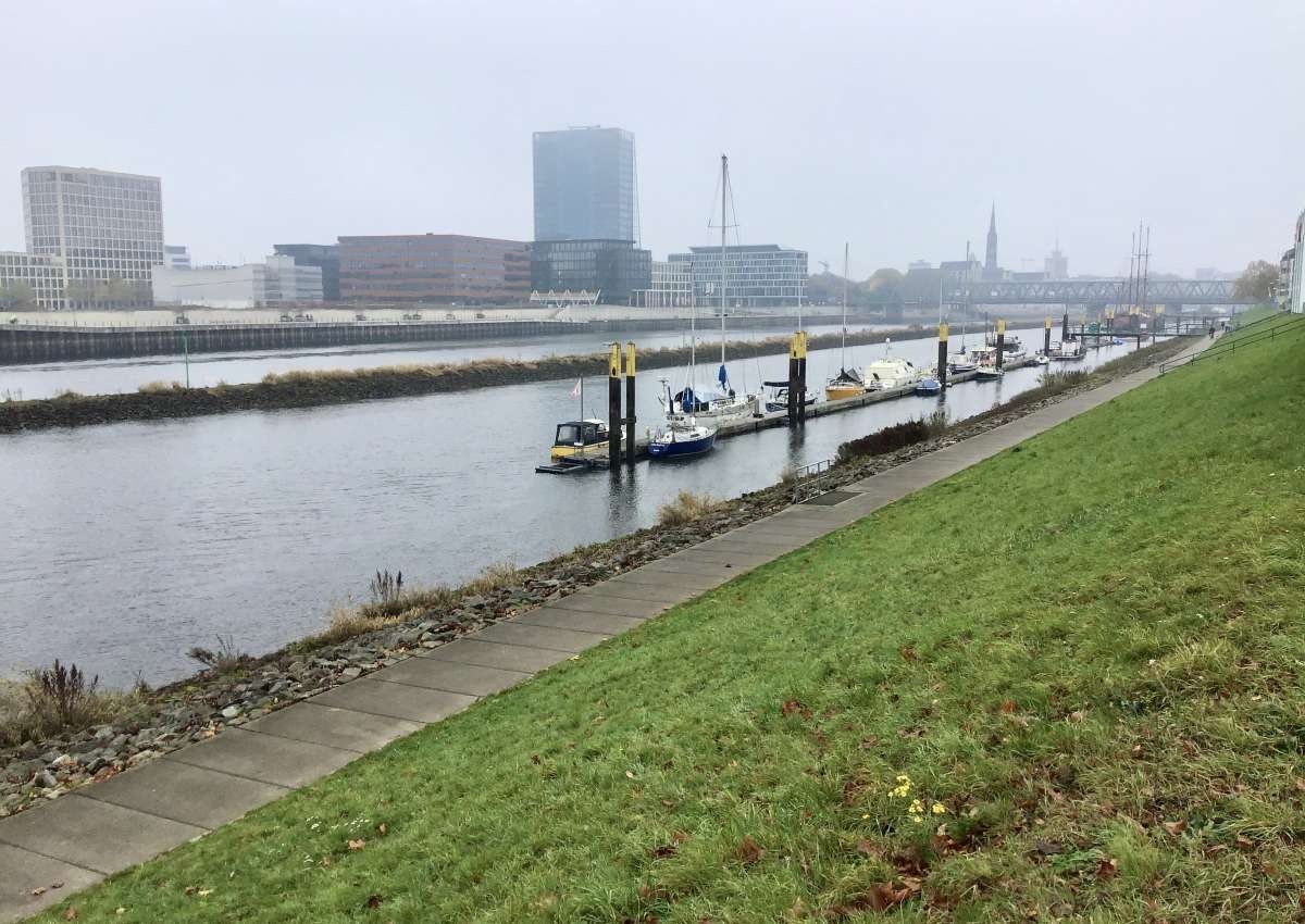 Kleine Weser/YCHB - Hafen bei Bremen (Häfen)