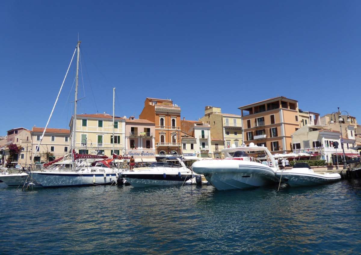 Cala Gavetta - Hafen bei La Maddalena