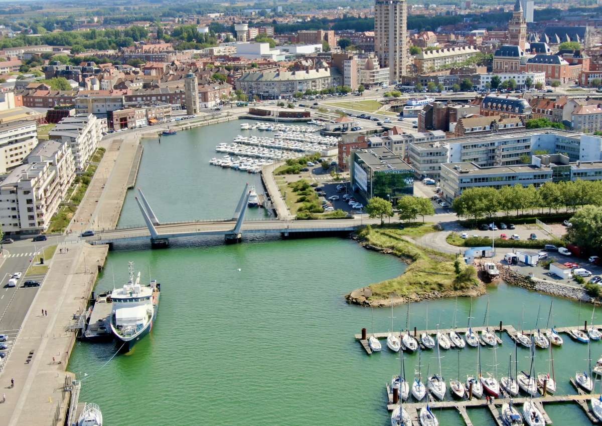 Port du Bassin du Commerce - Hafen bei Dunkerque