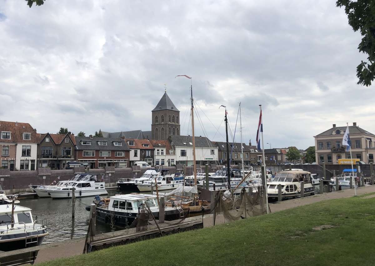  W.s.v. de Buitenhaven - Marina près de Kampen