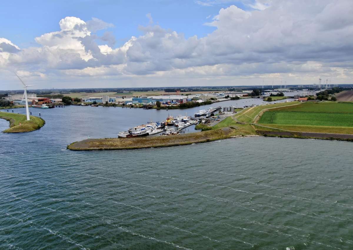 Jachthaven Waterkant - Hafen bei Steenbergen (Dinteloord)