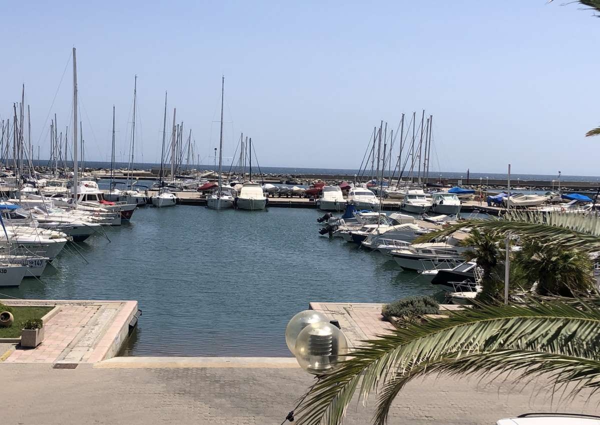 Marina di Capitana - Hafen bei Quartu Sant'Aleni/Quartu Sant'Elena
