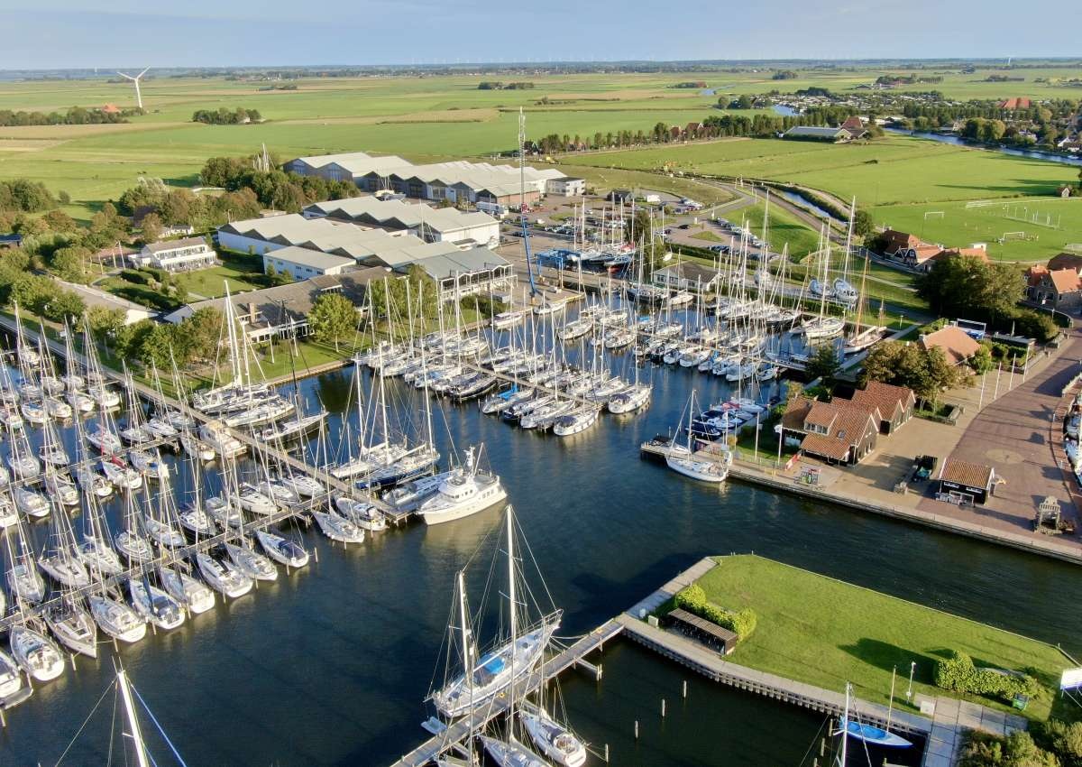 Jachthaven Hindeloopen - Hafen bei Súdwest-Fryslân (Hindeloopen)