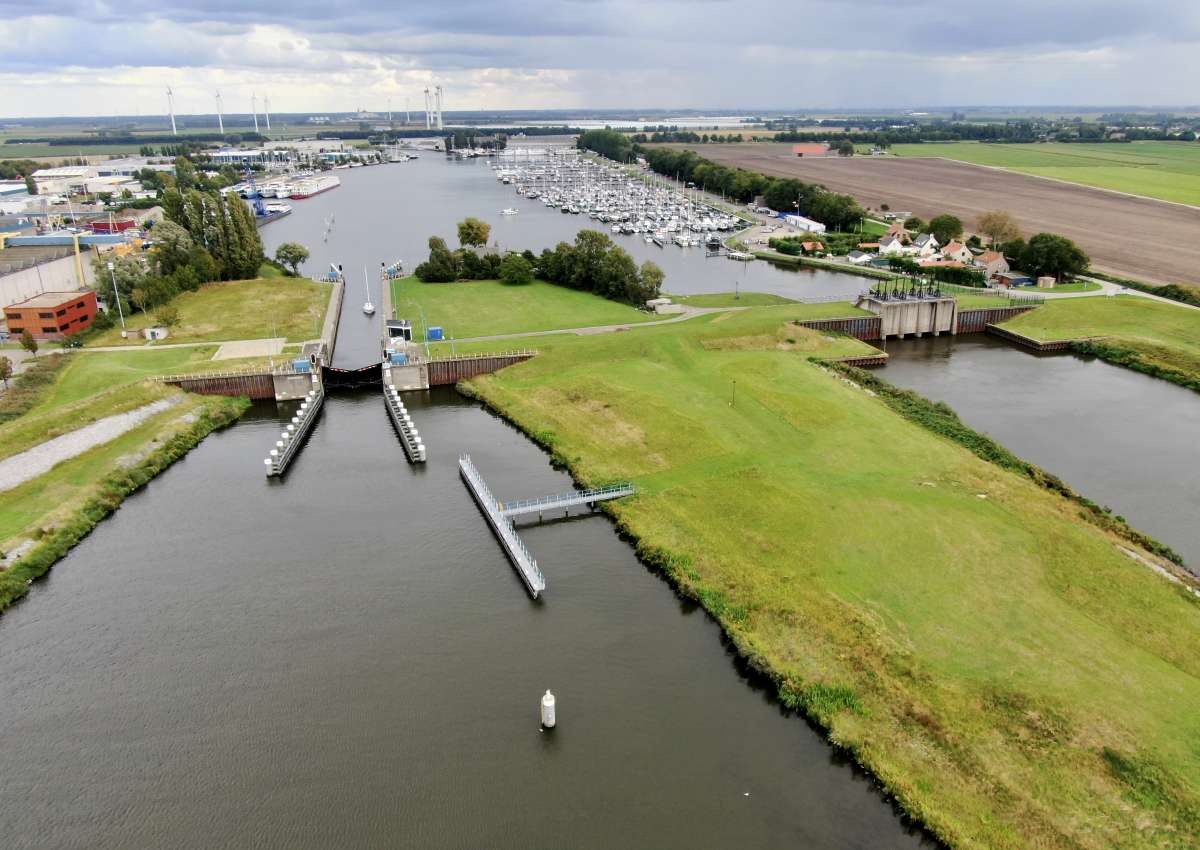 Jachtcentrum Dintelmond B.v. - Hafen bei Moerdijk (Heijningen)