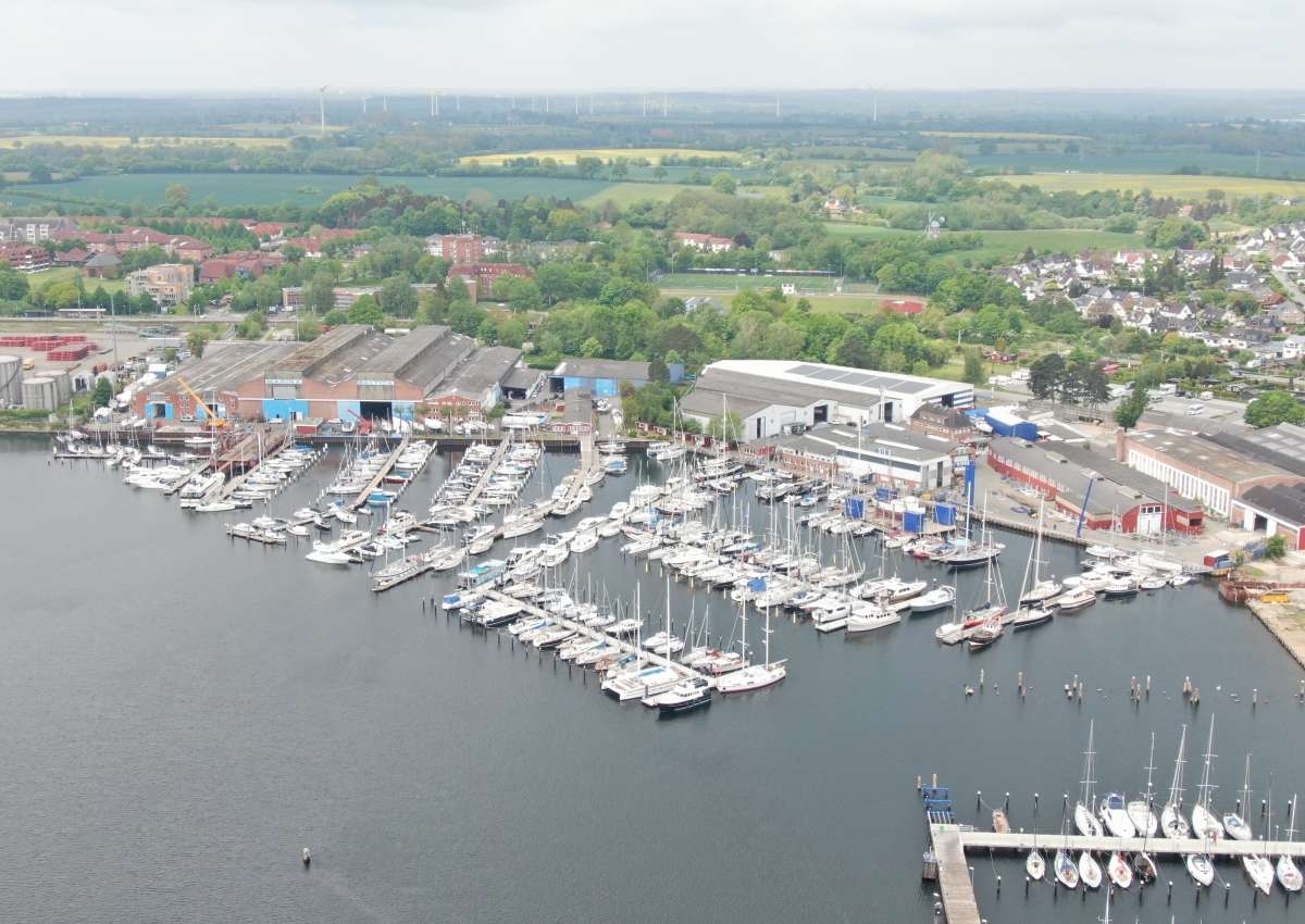 Böbs-Werft - Hafen bei Lübeck (Alt-Travemünde / Rönnau)
